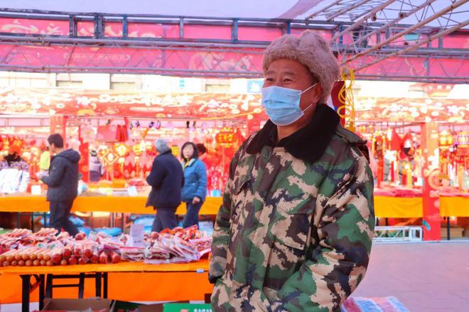 年货市场里的烟火人生麻将胡了2试玩铜城(图5)