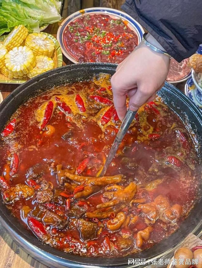 锅店人气排行本地吃货强烈推荐麻将胡了电子游戏2025年火(图1)